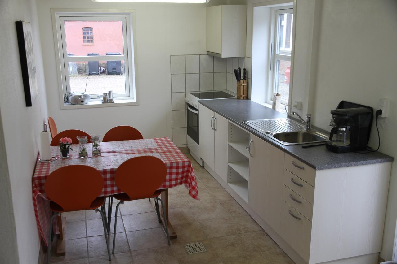 Hukaergaard Bed & Breakfast Ostbirk ภายนอก รูปภาพ