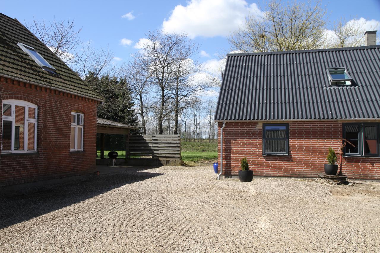 Hukaergaard Bed & Breakfast Ostbirk ภายนอก รูปภาพ